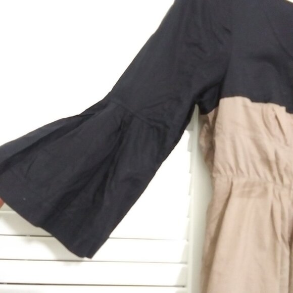 Elle Top Black Tan 100% Cotton Flutter Sleeve Color blocked Blouse Womens X Sm - Picture 2 of 7